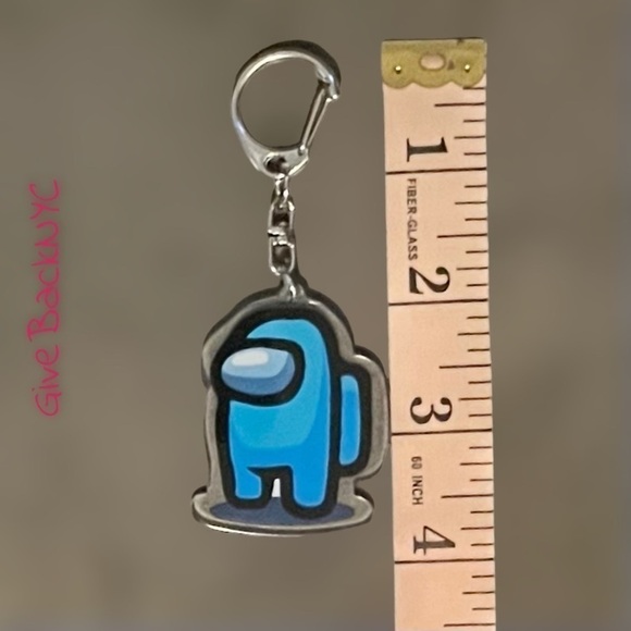 Among Us Crewmate Keychain - Picture 3 of 4